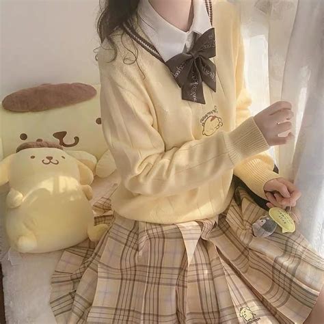 Clearance Sanrio collaboration sweater cinnamoroll mymelody pompompurin ...