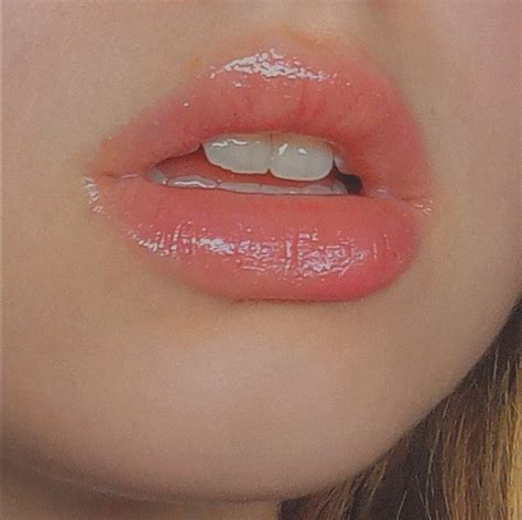 Beautiful Lips, Lip Makeup, Sweet Lips, Girls Lips, Full Lips, Thumper