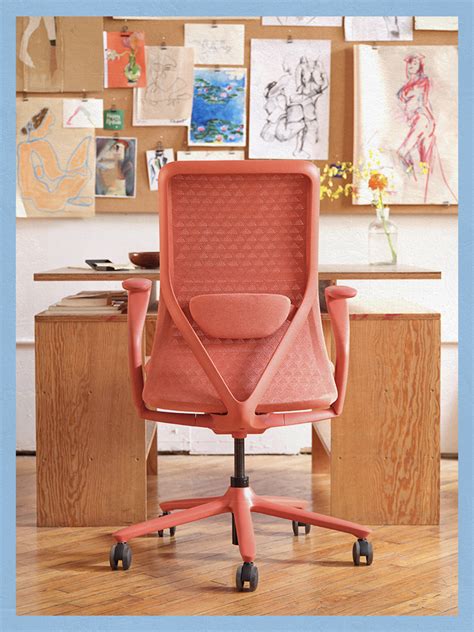 The Branch Verve Chair Is Easy on the Eyes (and My Lumbar) | domino