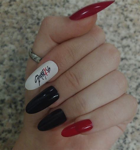 STRAY KIDS NAIL ART в 2024 г | Дизайнерские ногти, Гель-лак, Шикарные ногти