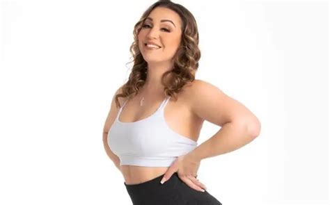 bellavita net worth