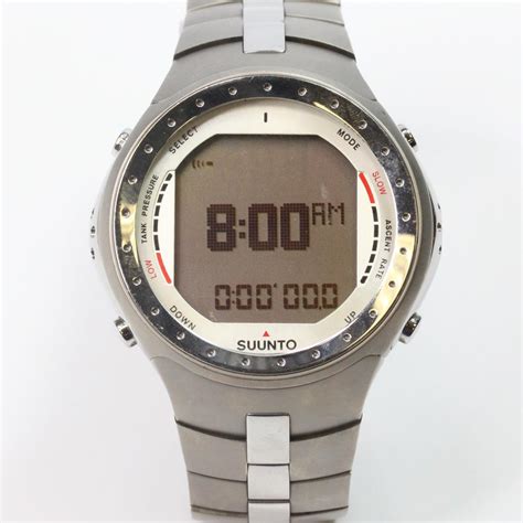 Suunto Titanium D9 Dive Computer Watch | Property Room