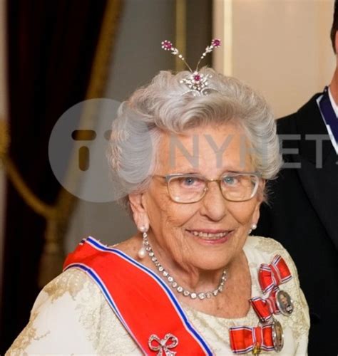 TIARA ALERT: Princess Astrid of Norway wore Queen... - Tiara Mania