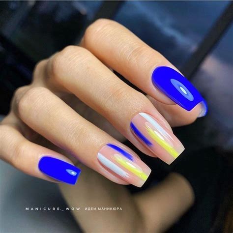 Синяя акварель 💙 | Дизайнерские ногти, Красивые ногти, Синий маникюр