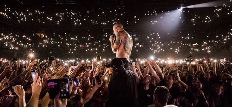 เมื่อเนื้อเพลง ‘ONE MORE LIGHT’ เพียงท่อนเดียวของ LINKIN PARK ช่วยคนจาก ...