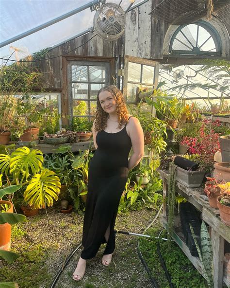 Mia Reid (@miakreid) • Instagram photos and videos