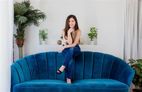 Alana Marie Coaching (aka Alana ASMR)