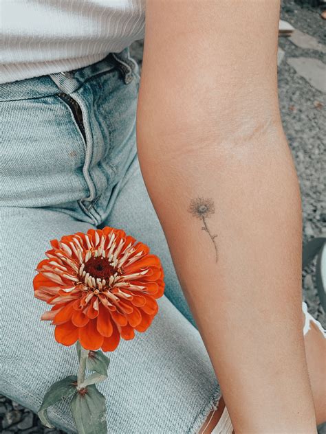 Small flower tattoo | Small flower tattoos, Tiny tattoos for girls, Tattoos