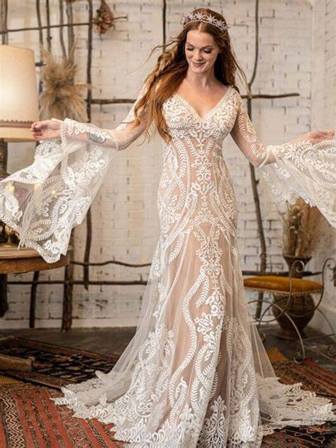 19 Bell Sleeve Wedding Dresses That Steal the Show