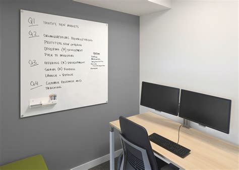 a3 CeramicSteel Serif™ - Alternativ PolyVision - Writing Surface