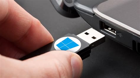 Windows 7, 8, 10 vom USB-Stick installieren - COMPUTER BILD