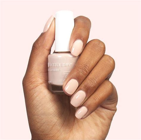 Dazzle Dry Review: This Quick-Dry Nail Polish is Worth It | The Everygirl