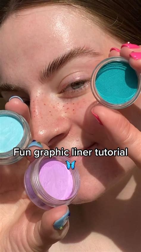 Fun graphic liner looks!🦋 | Graphic liner, Eye makeup, Eyeliner tutorial