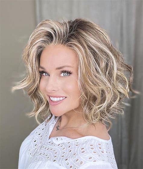 Raquel Welch Wigs | Editor's Pick Wig by Raquel Welch | WigStudio1.com ...