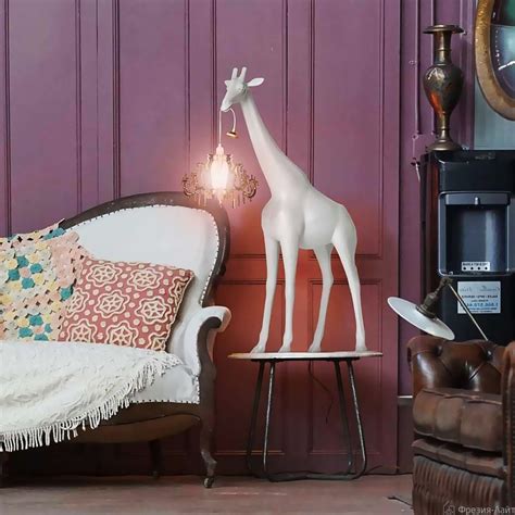 Qeeboo GIRAFFE IN LOVE XS 28001WH белый торшер жираф с люстрой купить ...