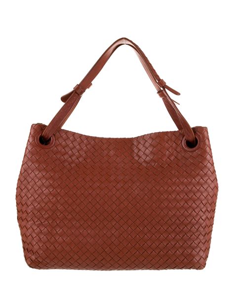 Bottega Veneta Intrecciato Medium Garda Bag - Brown Totes, Handbags ...