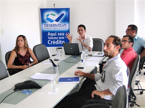 Desenvolve e Empresários de TI debatem linha de crédito para inovação