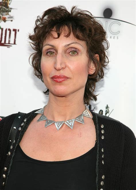 Bonnie Aarons