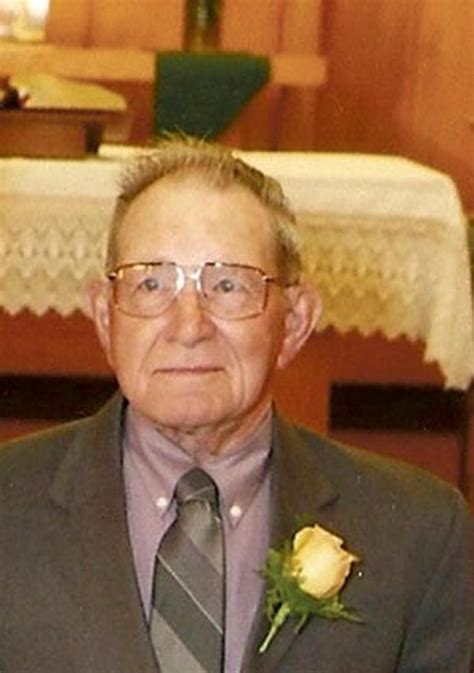 Instructors explain the safety of the ready aim fire Bristol range 34