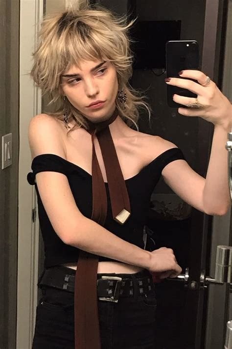sophie thatcher | Hair inspiration, Hair looks, Cool hairstyles