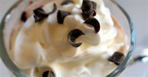 10 Best Alcoholic Drinks with Milk Recipes