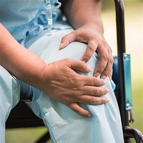 loss  cartilage  suffering  knee pain