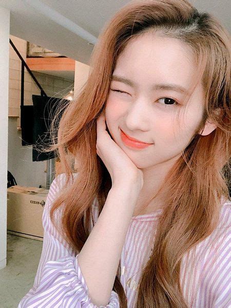 May (Cherry Bullet) Image #188343 - Asiachan KPOP Image Board