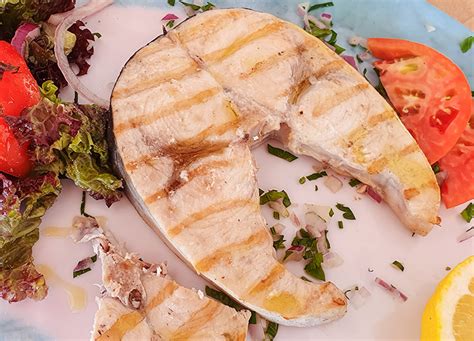 20 Types of Fish to Eat - PureWow