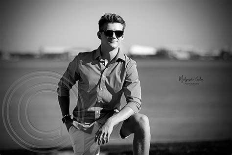 Kaplon Studio Inc. | Senior Portrait | Photo 18