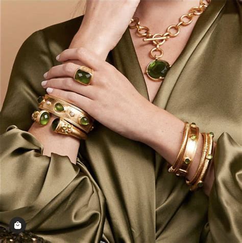 by Jacqueline on Define Me | Jewelry fashion trends, Jewellery ...