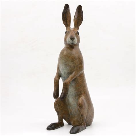 Sitting Hare - Living Art in Heddington