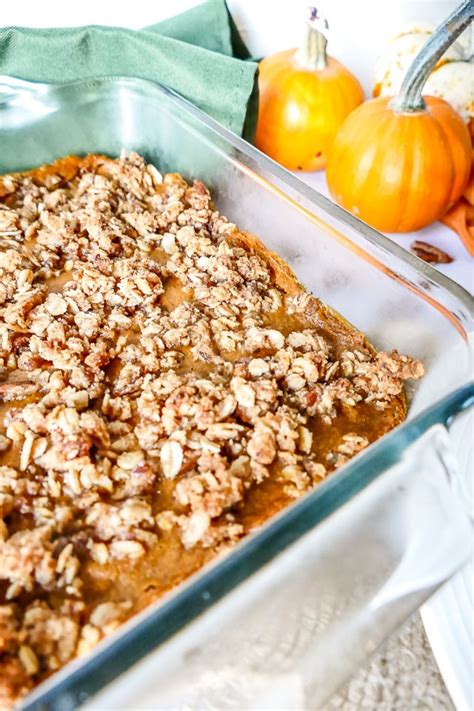 Pumpkin Pie Crumble Bars • Faithful Plateful