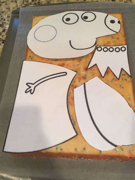 Peppa pig princess cake - clip art blown up to use as templates | Peppa ...
