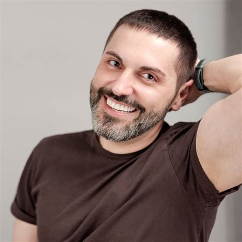 Petar Stojkovikj | Résumé