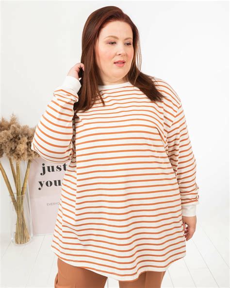 Женская одежда Plus Size, дизайнерская одежда больших размеров - BULAKH ...