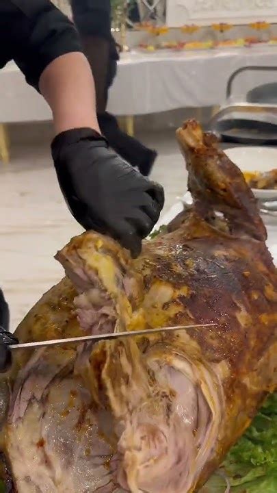 Баран на вертеле #мясо #разделка #bbq #баран#на#вертеле - YouTube