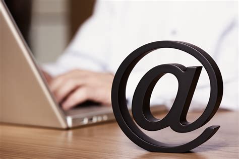 Как включить значок собака на клавиатуре компьютера