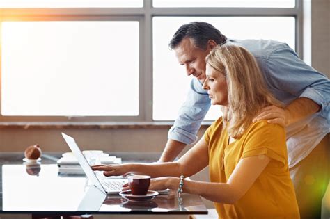married couples file tax returns jointly  separately skp