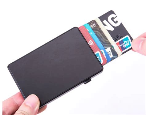 BISI GORO Aluminium Smart Wallet | Anti-Theft