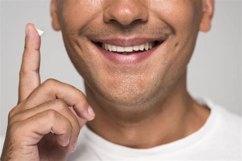 Early Signs of Gum Disease | Gingivitis Treatment Guide