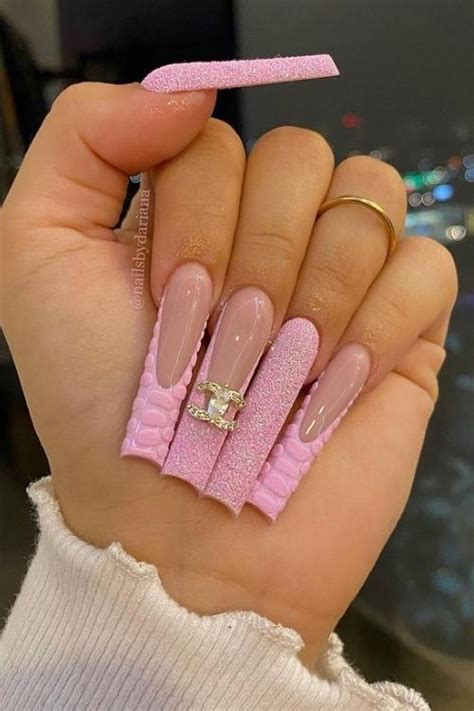 Diamond Nails Designs for Baddies - Curly Girl Swag