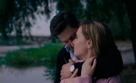 Сериал «Первая любовь» (2021) - сюжет, актеры и роли, кадры из сериала