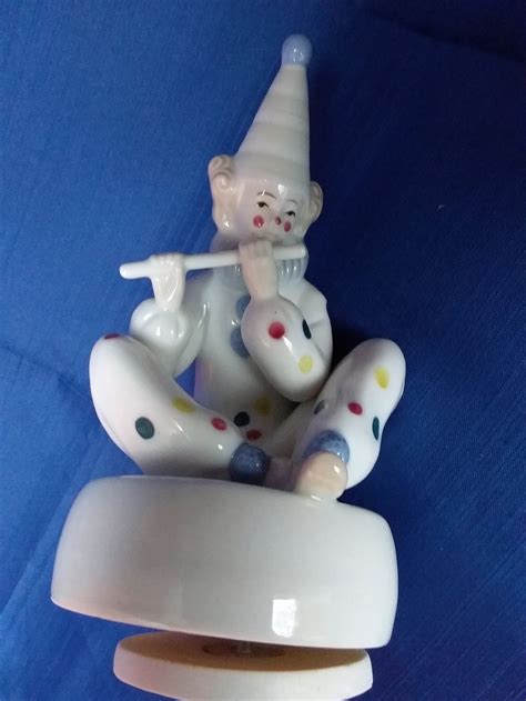 Vintage Porcelain Music Box Clown Figurine Collectible - Etsy Canada