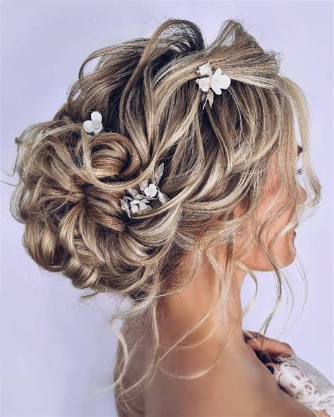 Wedding Updos 2025 Guide: 50 Looks, Expert Tips & FAQs