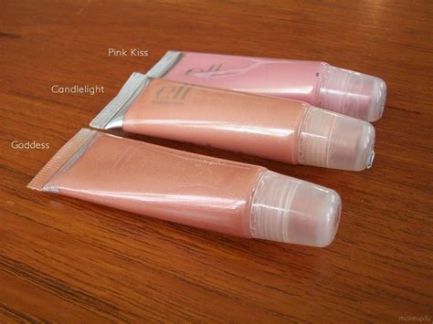 e.l.f. Essential Super Glossy Lip Shine SPF 15 {Review} | {makeupfu}