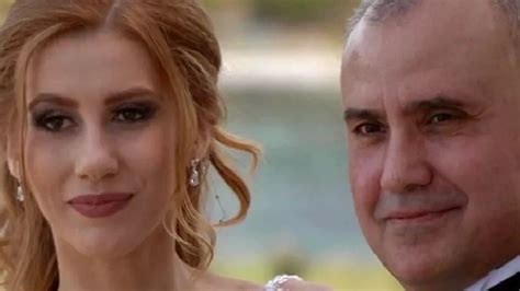 Синът на Маестрото е по-голям от мащехата си