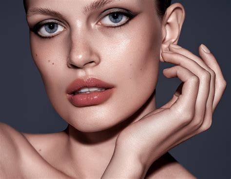 Iryna Bonchuk :: Behance