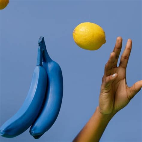 how to keep bananas fresh for long