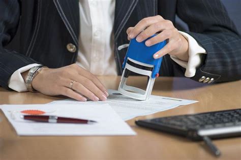 Кто такой нотариус? В чем заключается его работа :: BusinessMan.ru