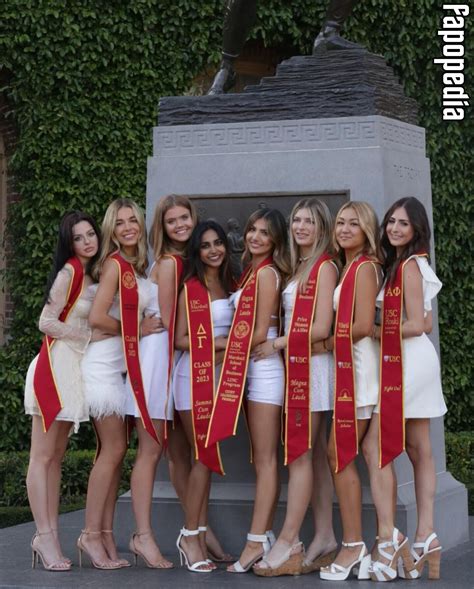 Willow Grey Nude OnlyFans Leaks - Photo #5183753 - Fapopedia